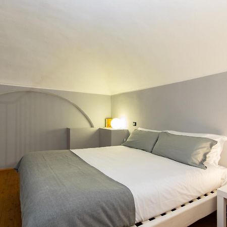 Апартаменти Studio In Piazza Della Consolata By Wonderful Italy Турин Екстер'єр фото